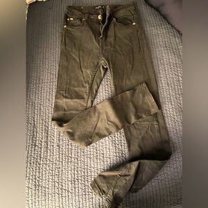 Bershka Black Denim Jeans US 6 or EUR 38 skinny flat pocket back slit on ankle